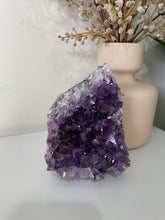 Load image into Gallery viewer, Amethyst High-Grade Natural Crystal Cluster A309
