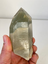 Load image into Gallery viewer, Green Phantom Himalayan Quartz Crystal Q286a
