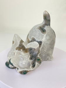 Moss Agate Crystal Cat Carving Large S067