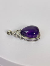 Load image into Gallery viewer, Amethyst Crystal Pendant Set in Sterling Silver PD041
