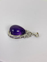 Load image into Gallery viewer, Amethyst Crystal Pendant Set in Sterling Silver PD041
