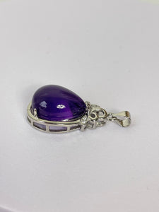 Amethyst Crystal Pendant Set in Sterling Silver PD041