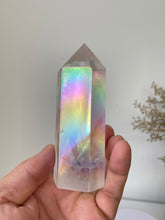 Load image into Gallery viewer, Aura Quartz Crystal Tower High Grade T031a
