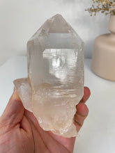 Load image into Gallery viewer, Himalayan Quartz Cluster Natural Q304a
