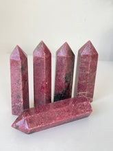 Load image into Gallery viewer, Rhodonite Tower High Grade T053a
