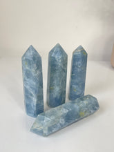 Load image into Gallery viewer, Blue Calcite Tower High Grade T055a
