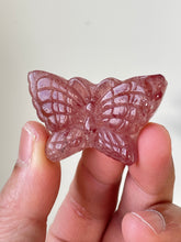 Load image into Gallery viewer, Strawberry Quartz Butterfly Carving LA136
