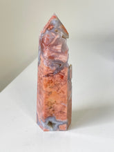 Load image into Gallery viewer, Pink Agate Tower High Grade T194a
