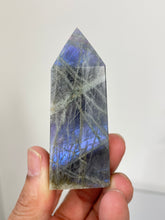 Load image into Gallery viewer, Purple Labradorite Tower Rare T196a
