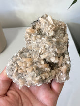 Load image into Gallery viewer, Heulandite &amp; Stilbite Natural Cluster AP500a
