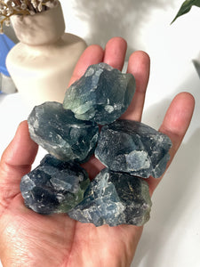 1 x Raw Blue Fluorite Natural Crystal RW18