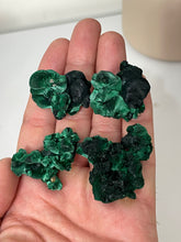 Load image into Gallery viewer, 1 x Raw Velvet Malachite Natural High Grade ML087
