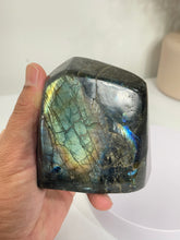 Load image into Gallery viewer, Blue Labradorite Free Form LA146
