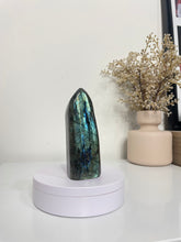 Load image into Gallery viewer, Blue Labradorite Free Form LA149
