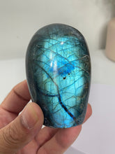 Load image into Gallery viewer, Blue Labradorite Free Form LA155
