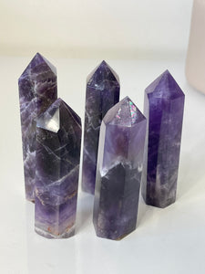 1 x Dream or Chevron Amethyst Crystal Tower T978