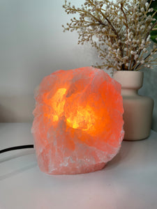 Rose Quartz Crystal Lamp LP01