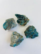 Load image into Gallery viewer, 1 x Raw Blue Apatite Natural Crystal RW15
