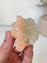 Load image into Gallery viewer, Pointed Apophyllite with Stilbite Cluster AP653A
