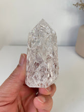 Load image into Gallery viewer, Crackled Quartz Tower High Grade T042a
