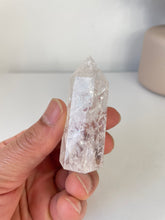 Load image into Gallery viewer, Crackled Quartz Tower High Grade T048a
