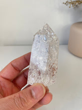 Load image into Gallery viewer, Crackled Quartz Tower High Grade T042a
