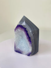 Load image into Gallery viewer, Agate Tower Druzy T214a
