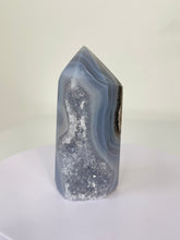 Load image into Gallery viewer, Agate Tower Druzy T215a
