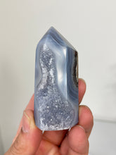 Load image into Gallery viewer, Agate Tower Druzy T215a
