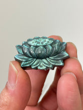 Load image into Gallery viewer, Blue Labradorite Skull Carving LA125
