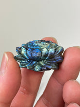 Load image into Gallery viewer, Blue Labradorite Skull Carving LA124
