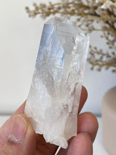 Load image into Gallery viewer, Columbian Lemurian Quartz Water Clear Crystal Q289a
