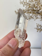 Load image into Gallery viewer, Columbian Lemurian Quartz Water Clear Crystal Q296a
