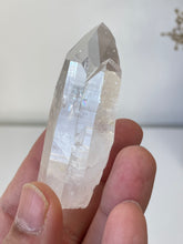 Load image into Gallery viewer, Columbian Lemurian Quartz Water Clear Crystal Q288a
