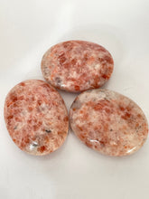 Load image into Gallery viewer, Sunstone Palm Stone Large Natural PS033 x 1
