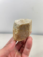 Load image into Gallery viewer, Raw Aquamarine Crystal RW038
