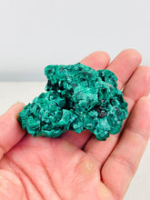 Load image into Gallery viewer, Raw Malachite Natural High Grade ML072
