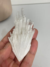 Load image into Gallery viewer, Scolecite Spray Natural Crystal cluster SC077
