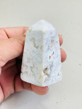 Load image into Gallery viewer, Snow Agate High-Grade Crystal Tower T929
