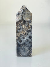 Load image into Gallery viewer, Sphalerite Crystal Tower T131a
