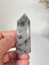 Load image into Gallery viewer, Tourmaline in Quartz Tower High Grade T060a
