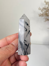 Load image into Gallery viewer, Tourmaline in Quartz Tower High Grade T056b
