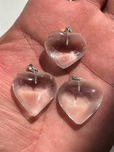 Load image into Gallery viewer, 1 x Clear Quartz crystal Heart Pendant
