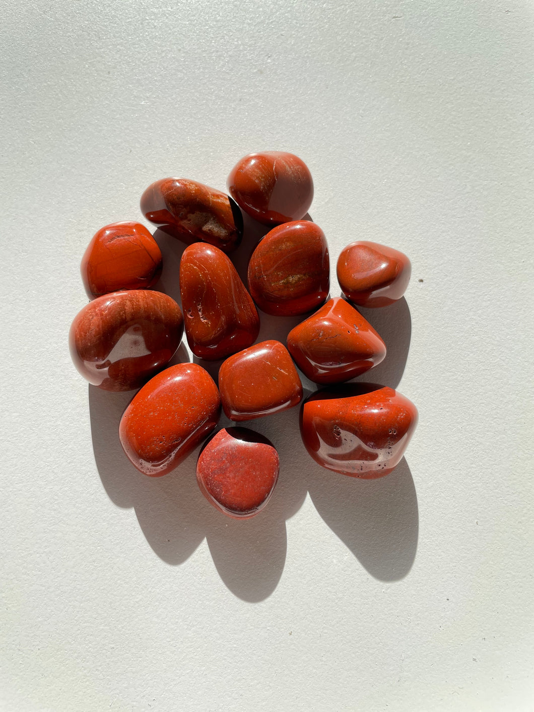 Red Jasper tumbled stone crystal/ mineral x 1 (22-30mm)