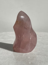 Load image into Gallery viewer, Dark Rose Quartz Flame Natural Crystal FF035
