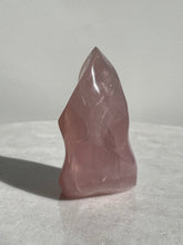 Load image into Gallery viewer, Dark Rose Quartz Flame Natural Crystal FF035
