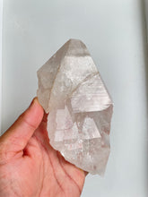 Load image into Gallery viewer, Himalayan Quartz Crystal Natural Q303
