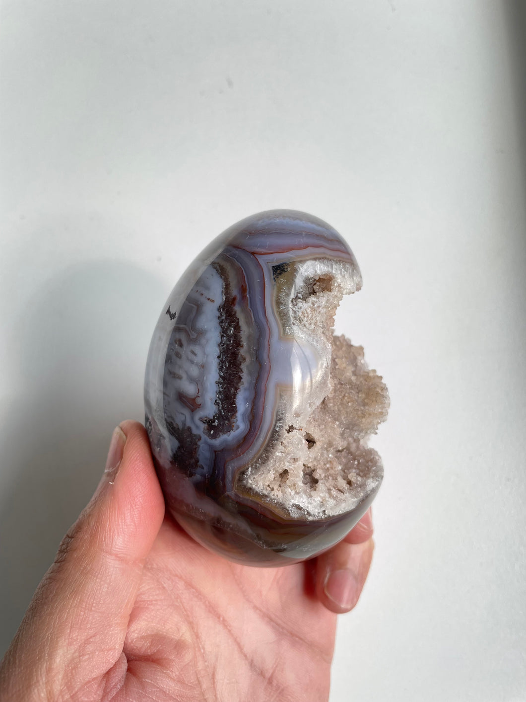 Druzy Agate Crystal Egg AG031