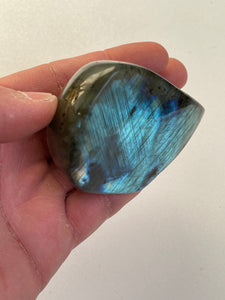 Blue Labradorite Free Form LA035