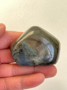 Blue Labradorite Free Form LA037